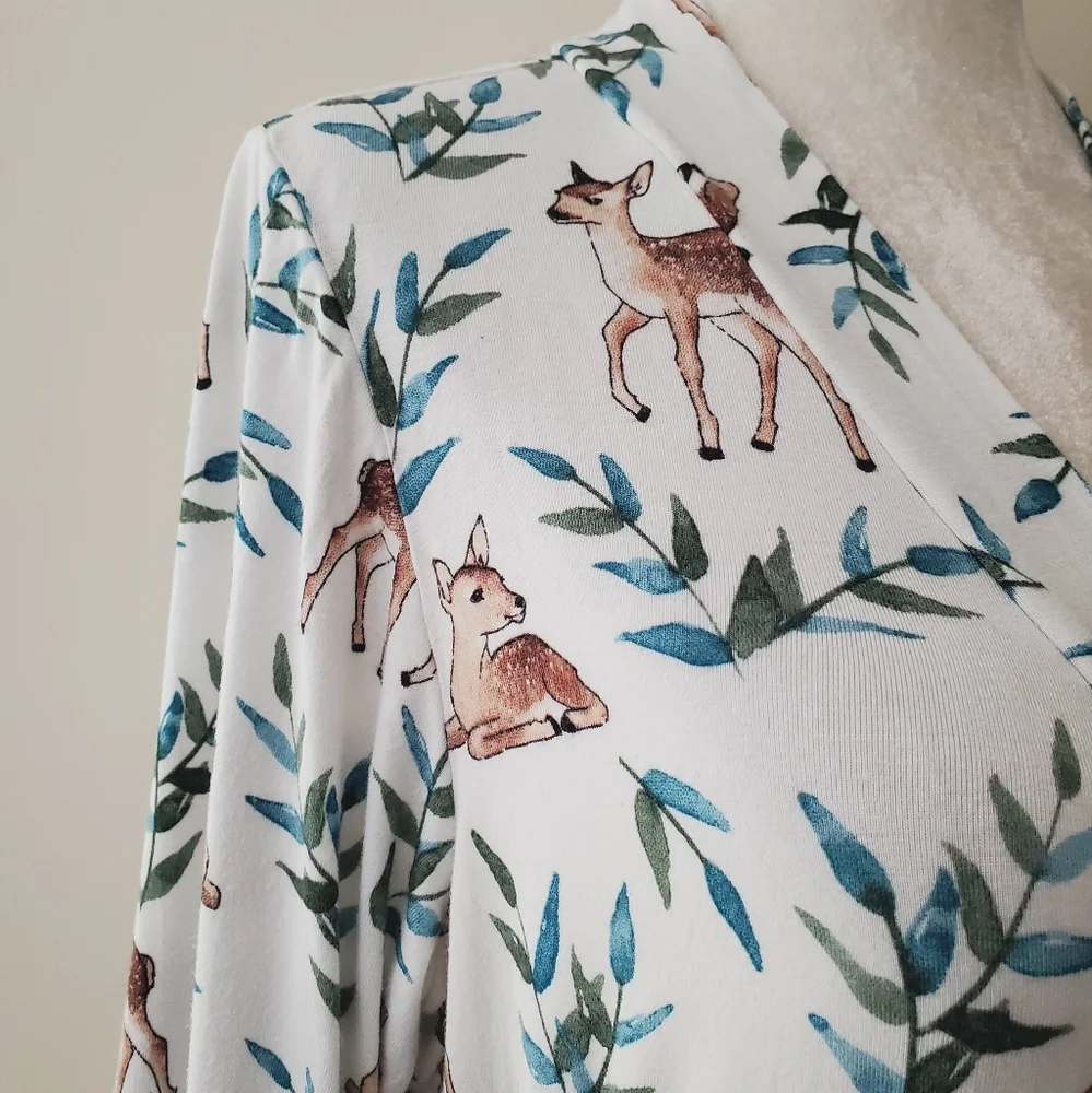 Milkmaid Goods Robe - Picture 7 of 16